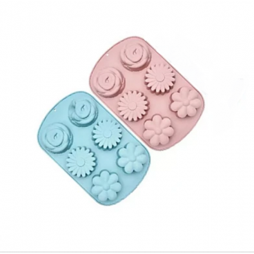 1 + 1 GRATIS - Forma din silicon pentru briose, 3 modele diferite